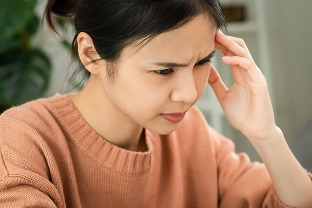 片頭痛の65%は女性ホルモンが原因